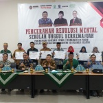 KEMENKO PMK RI BERSAMA MAJELIS DIKDASMEN & PENDIDIKAN NON FORMAL PP MUHAMMADIYAH & WILAYAH SULAWESI SELATAN SELENGGARAKAN PENCERAHAN REVOLUSI MENTAL SEKOLAH MADRASAH UNGGUL BERKEMAJUAN