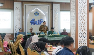 kegiatan Pelatihan Refreshment Guru Program EdutabMu yang dilaksanakan di Mini Hall FKIP Universitas Muhammadiyah (Unismuh) Makassar